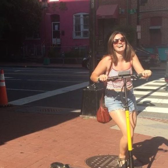 Meet your Posher, Annika - Picture 1 of 1